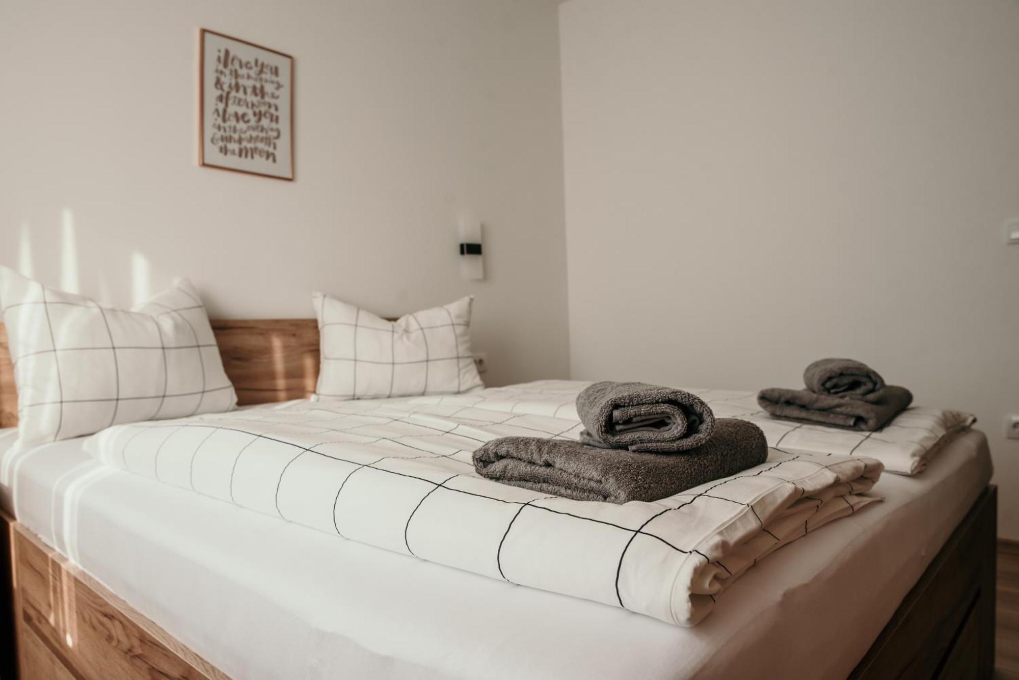 Apartman Krznaric Zupanja Esterno foto