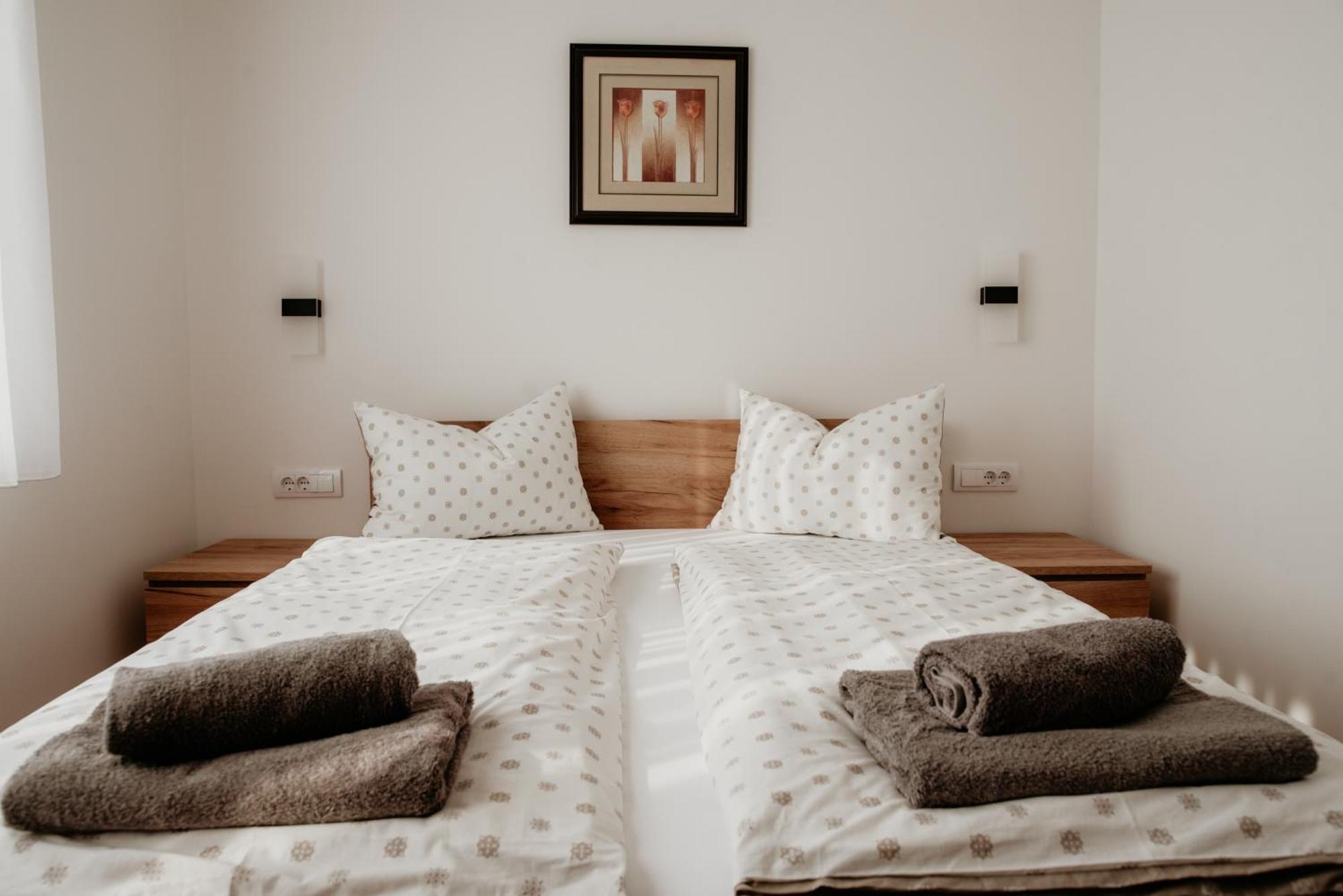 Apartman Krznaric Zupanja Esterno foto